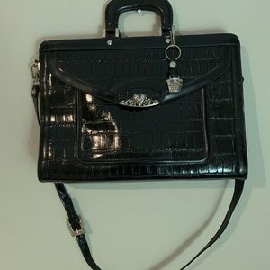 Black leather business tote/satchel for women. In excellent condition. Elegant!